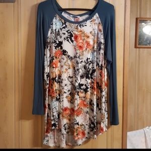 Womens long sleeve top size 3x